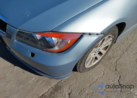 2007 BMW 328Xi из США, поврежденный, VIN WBAVC93527KX55090